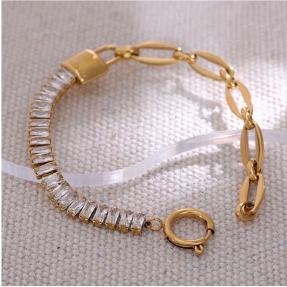 Gold Plated Waterproof Lock Chain Bling Cubic Zirconia Bracelet Sparkly - Picture 2 of 12